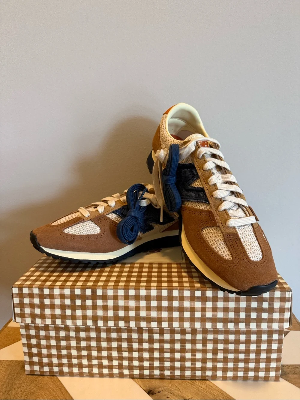 Sezane x New Balance 471 Sneaker US Unisex 8.5/Women 10 - Picture 3 of 12